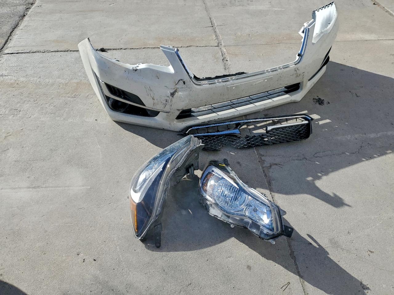 2016 SUBARU IMPREZA photo 12