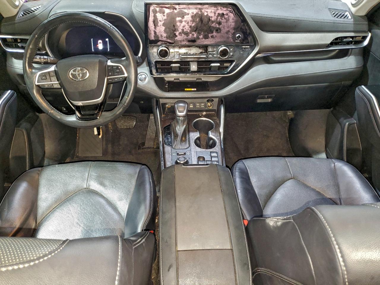 2023 TOYOTA HIGHLANDER L photo 8