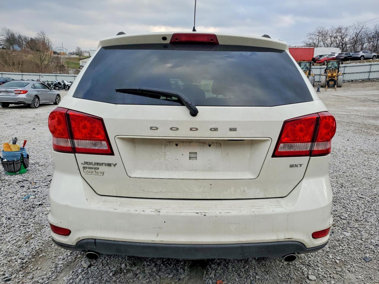 2012 DODGE JOURNEY SXT photo 6
