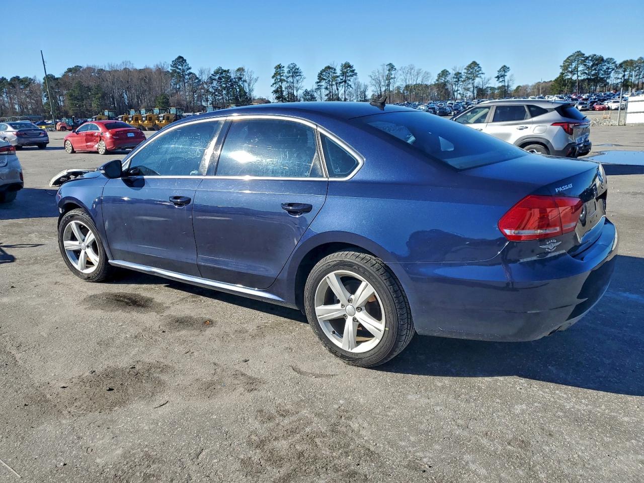2012 VOLKSWAGEN PASSAT SE photo 4