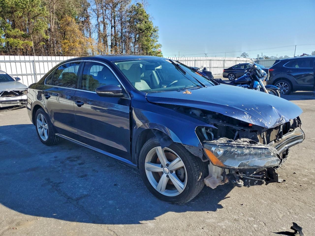 2012 VOLKSWAGEN PASSAT SE photo 10