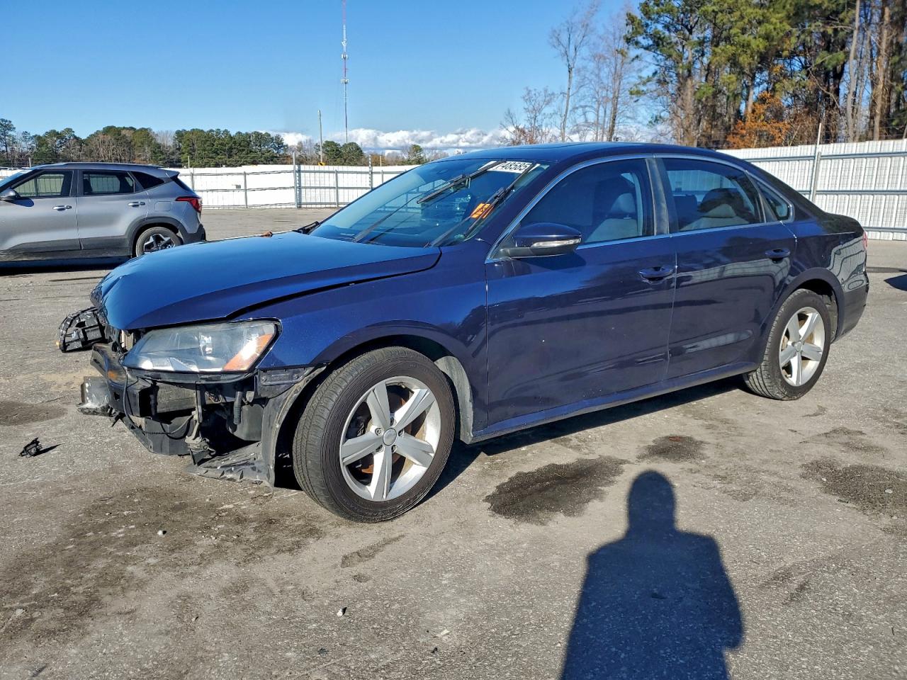 2012 VOLKSWAGEN PASSAT