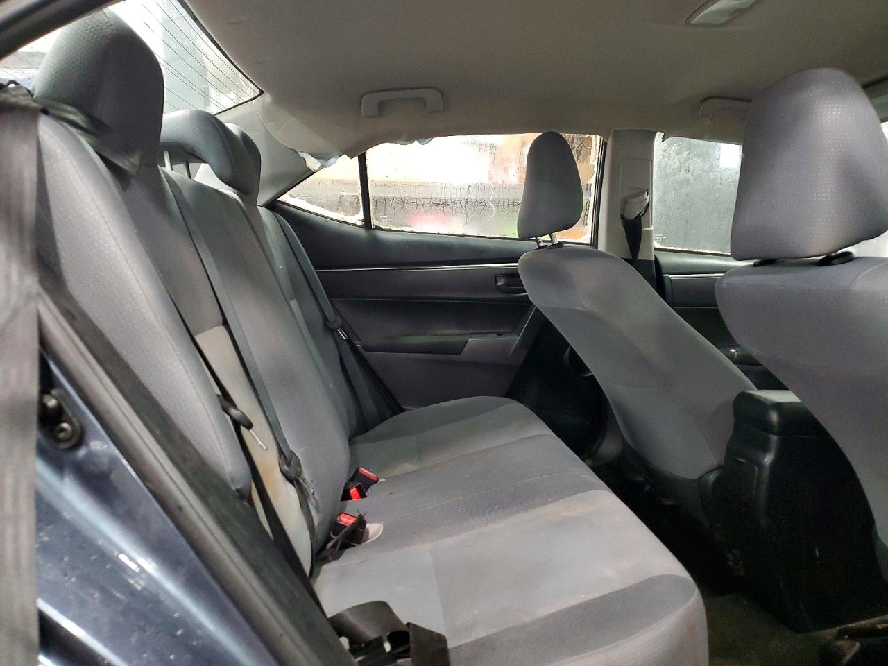 2016 TOYOTA COROLLA L photo 10