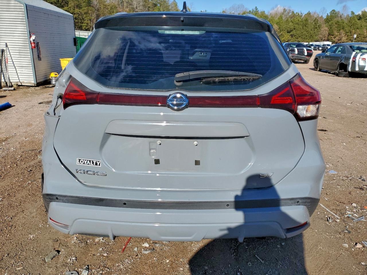2021 NISSAN KICKS SV photo 6