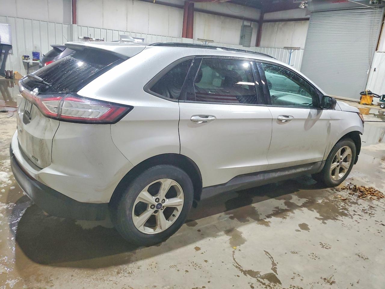 2015 FORD EDGE SE photo 3