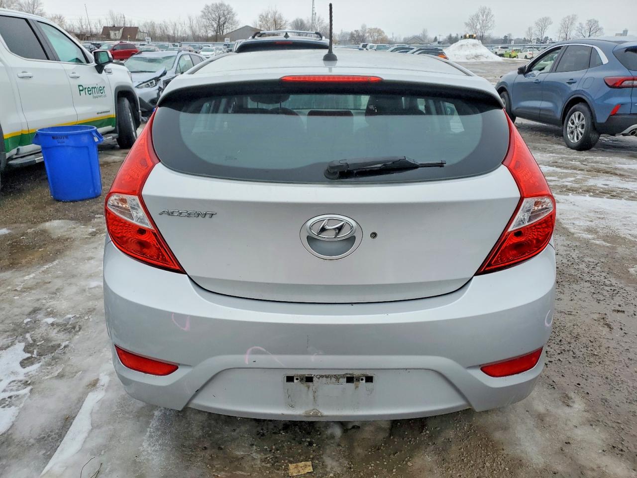 2016 HYUNDAI ACCENT SE photo 6