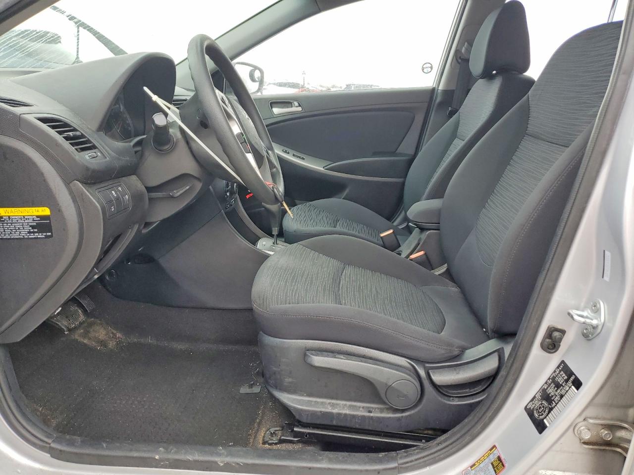 2016 HYUNDAI ACCENT SE photo 7
