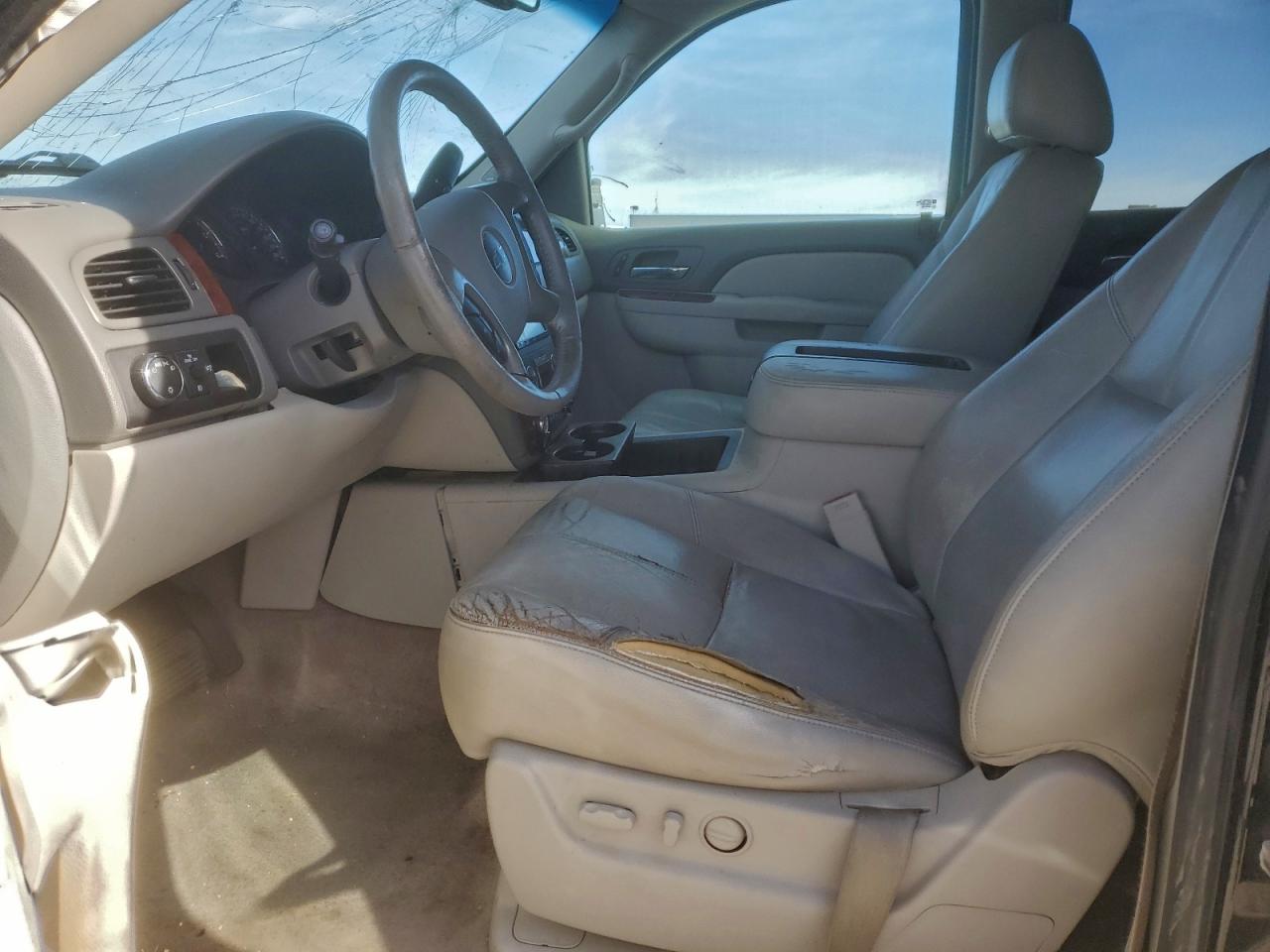2013 CHEVROLET TAHOE C1500 LT photo 7