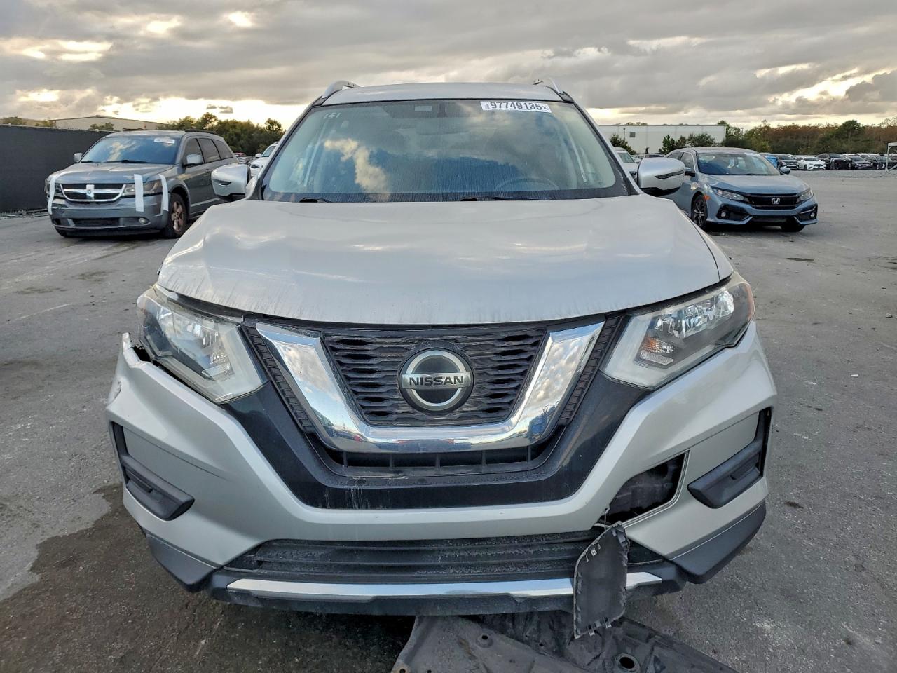 2018 NISSAN ROGUE S photo 5