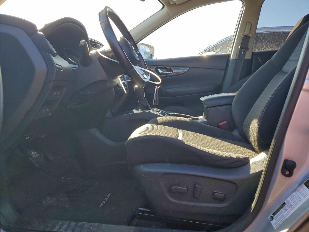 2018 NISSAN ROGUE S photo 7