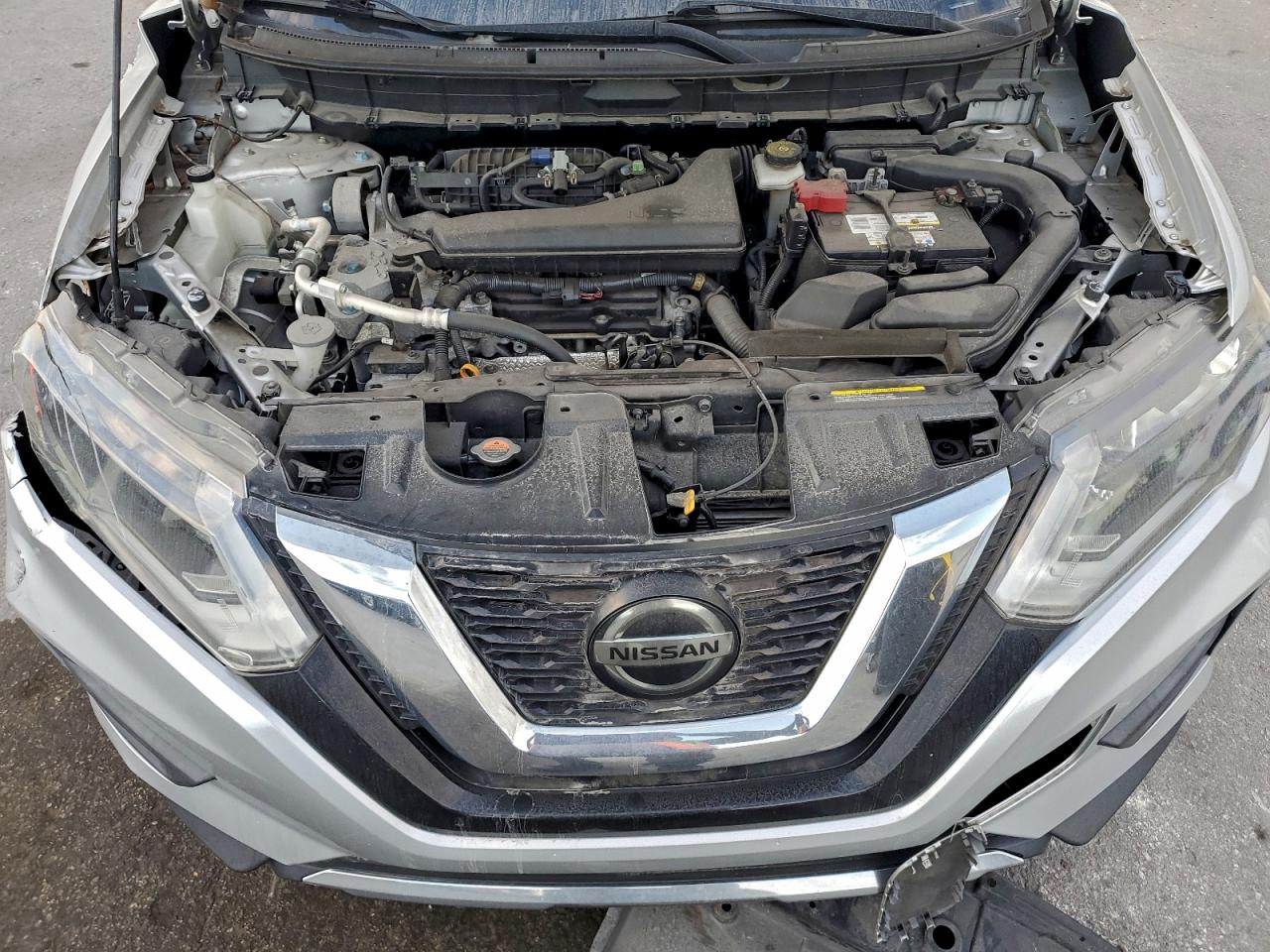 2018 NISSAN ROGUE S photo 12