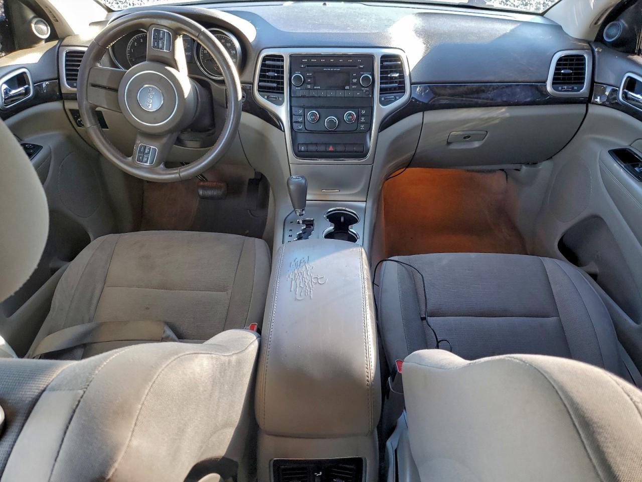 2012 JEEP GRAND CHEROKEE LAREDO photo 15