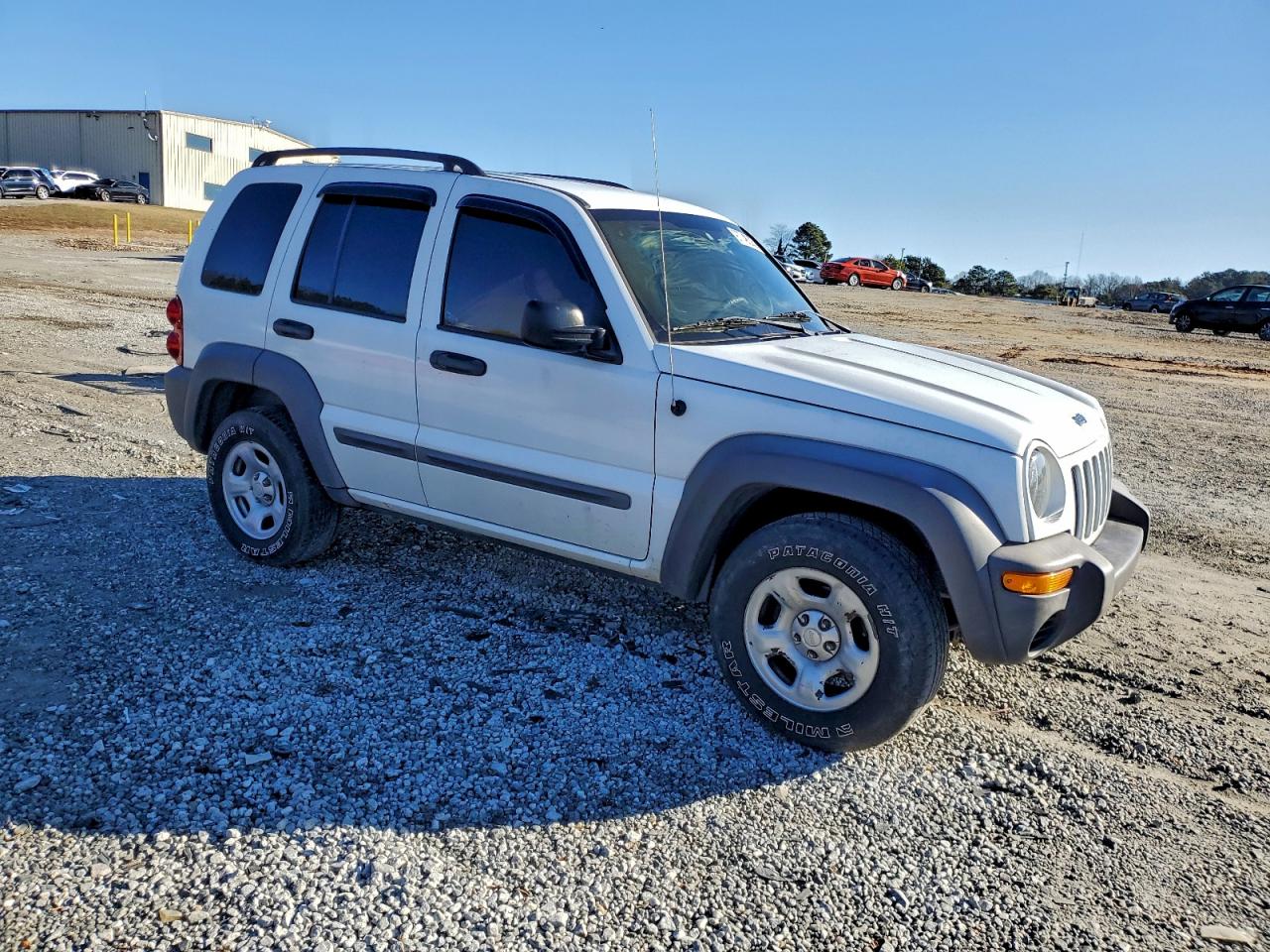 2004 JEEP LIBERTY SPORT photo 4