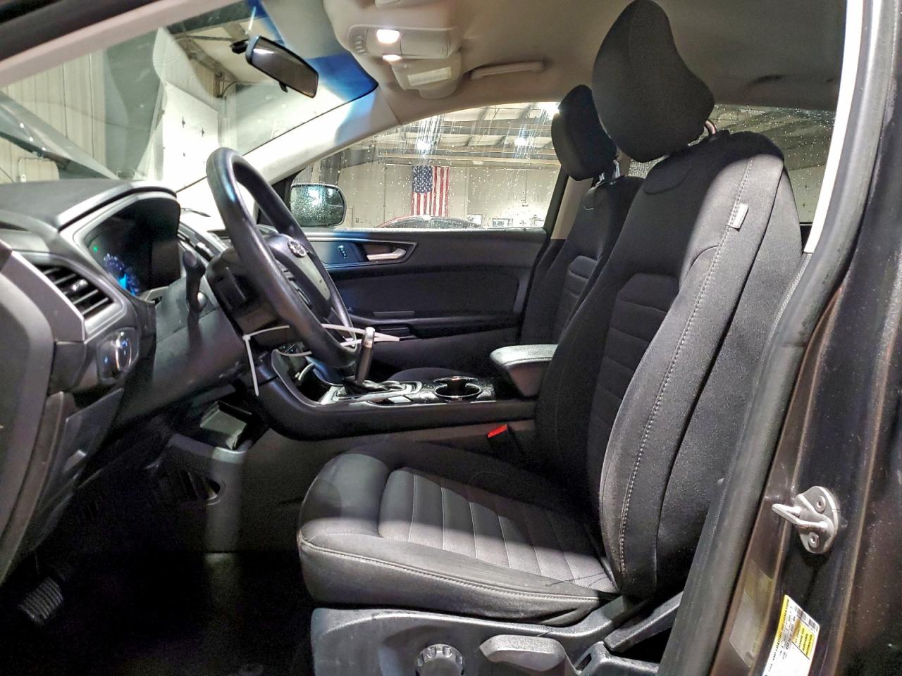 2017 FORD EDGE SE photo 7