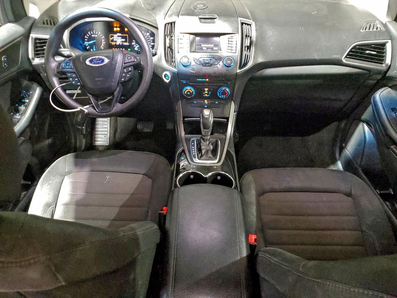 2017 FORD EDGE SE photo 8