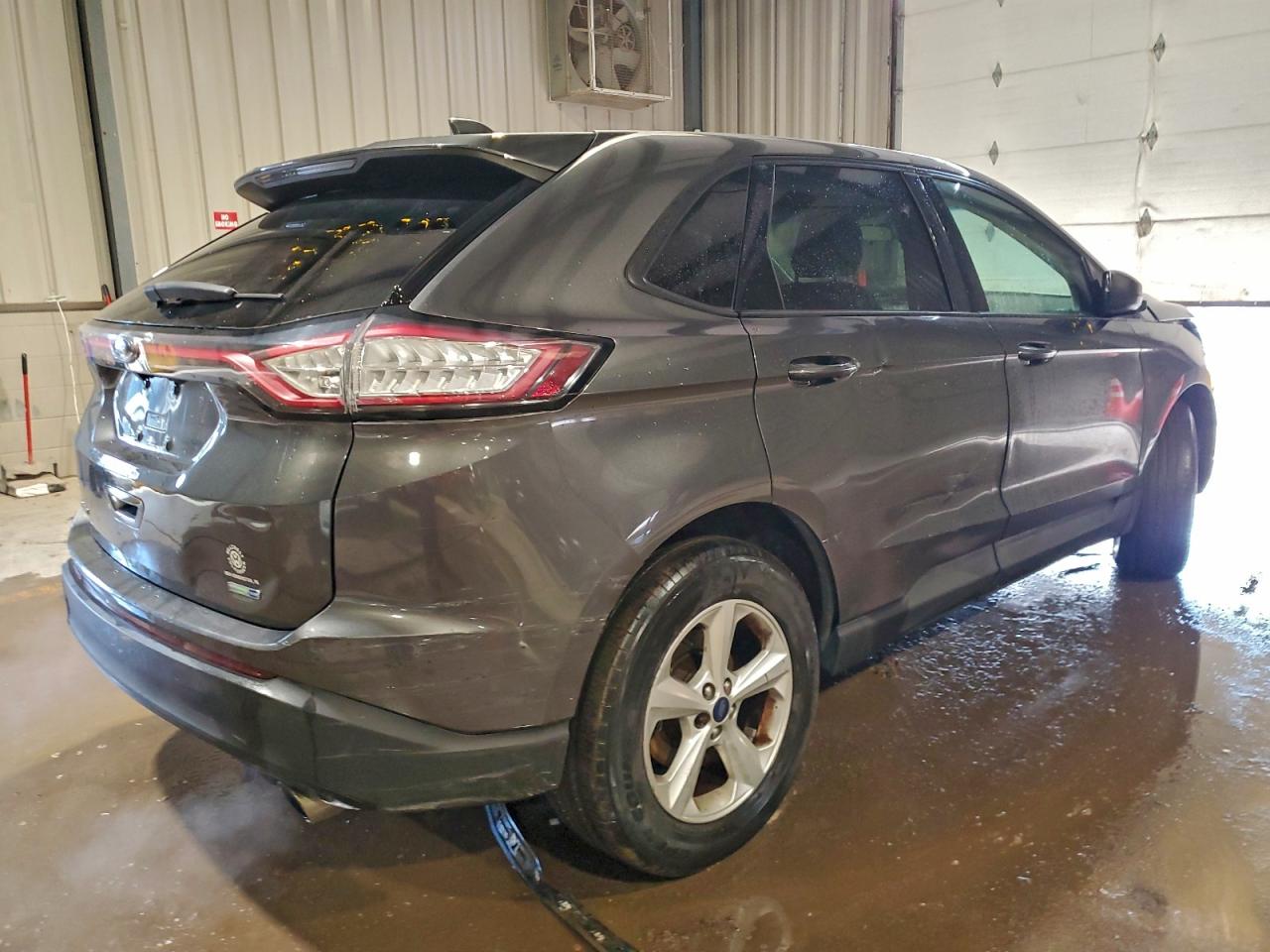 2017 FORD EDGE SE photo 3