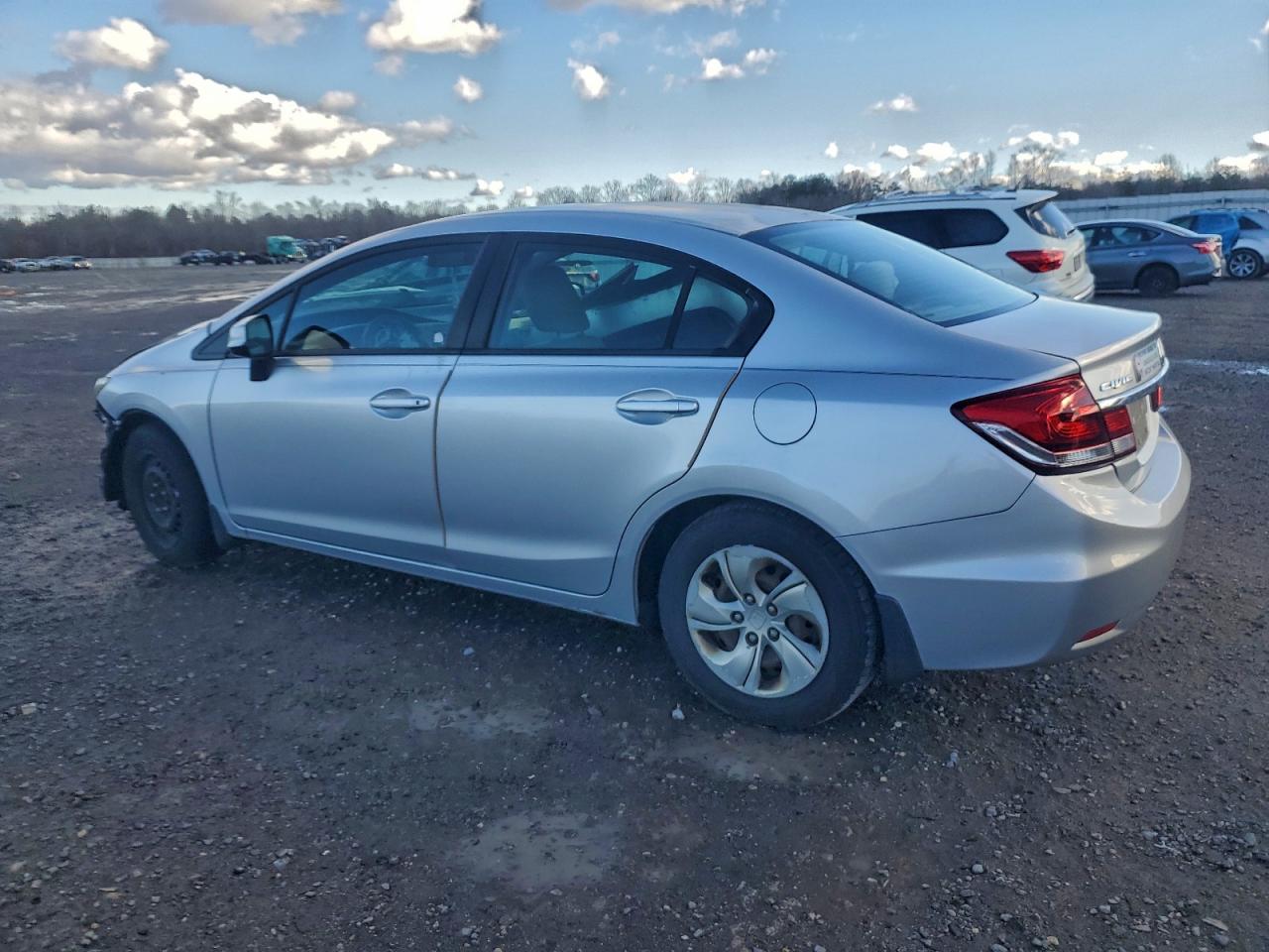 2013 HONDA CIVIC LX photo 2