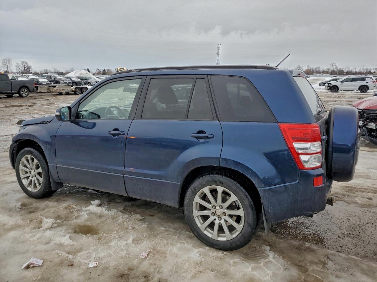 2013 SUZUKI GRAND VITARA XSPORT photo 2