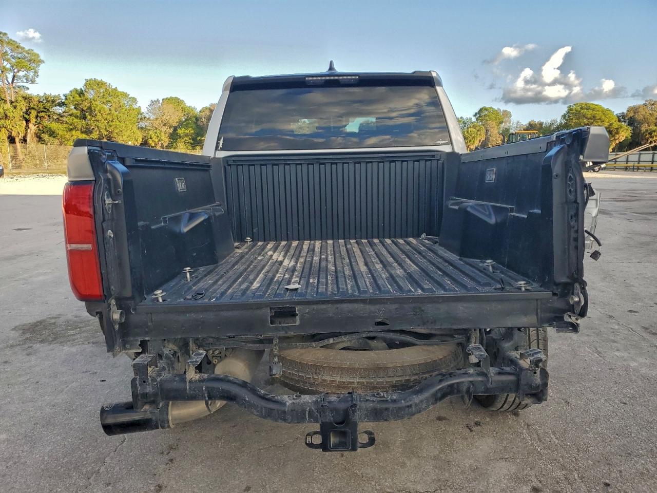 2025 TOYOTA TACOMA DOUBLE CAB photo 16
