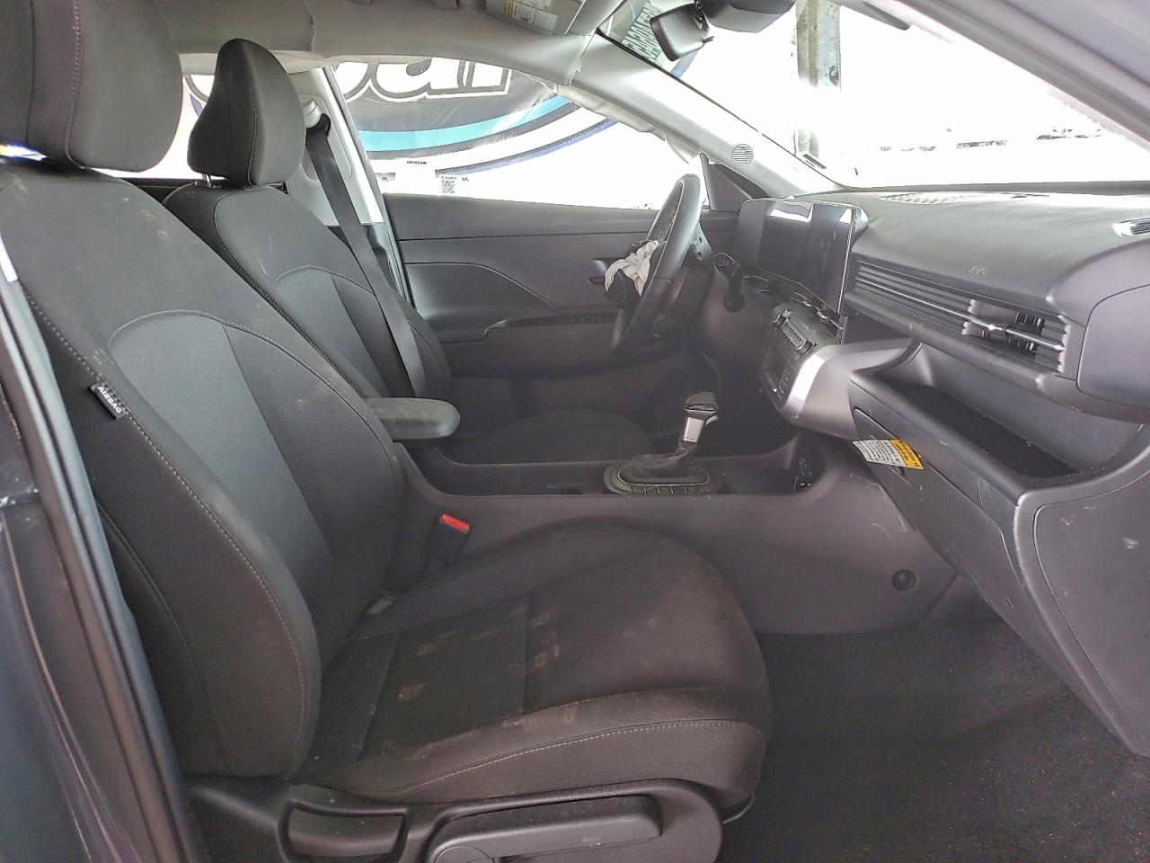 2025 HYUNDAI KONA SEL photo 7