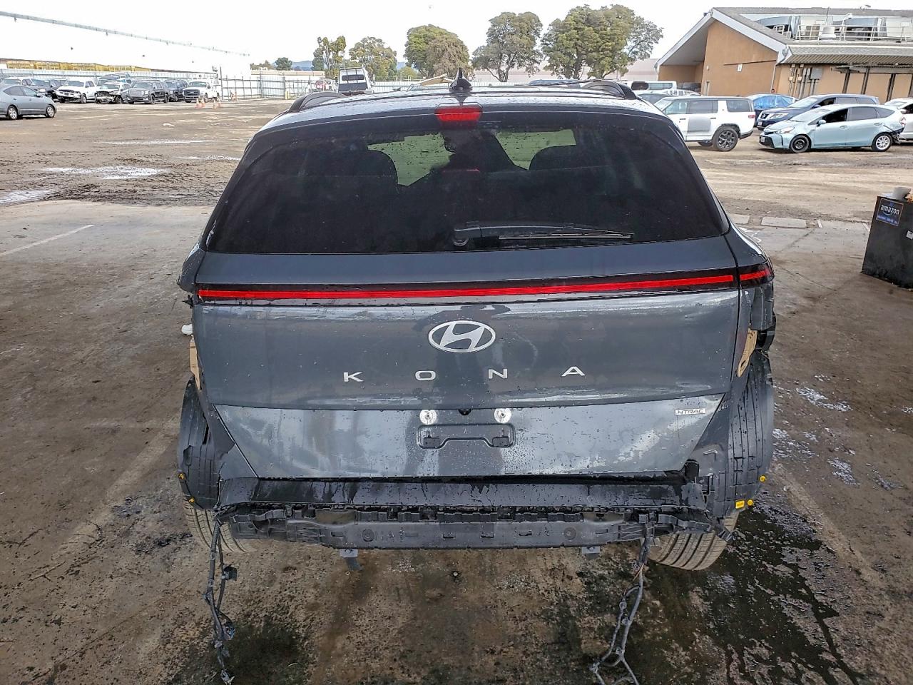 2025 HYUNDAI KONA SEL photo 6