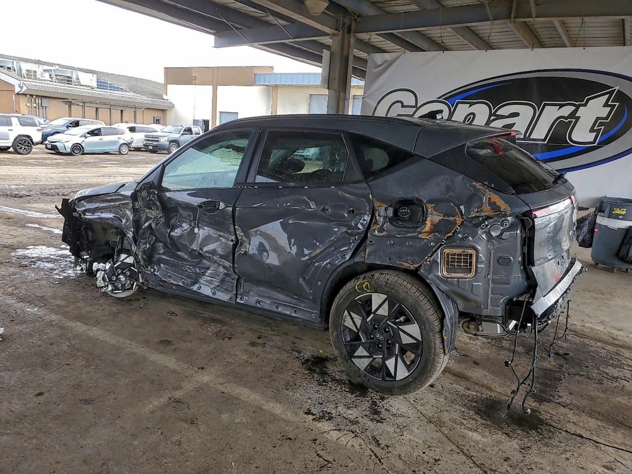 2025 HYUNDAI KONA SEL photo 2