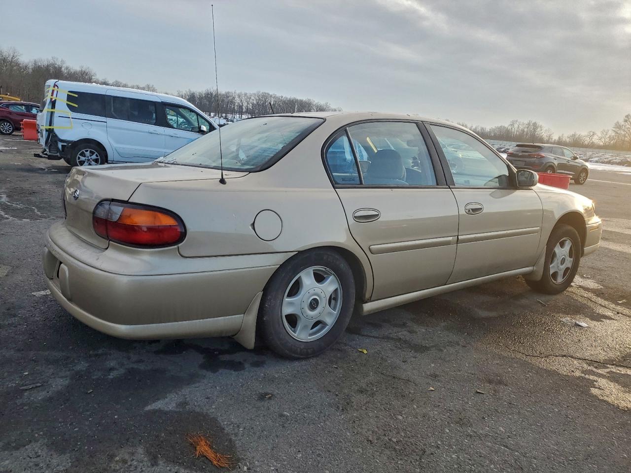 2001 CHEVROLET MALIBU LS photo 3
