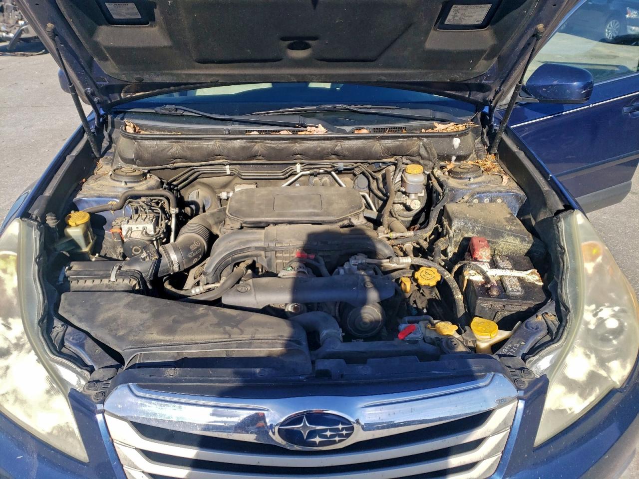 2011 SUBARU OUTBACK 2.5I PREMIUM photo 23