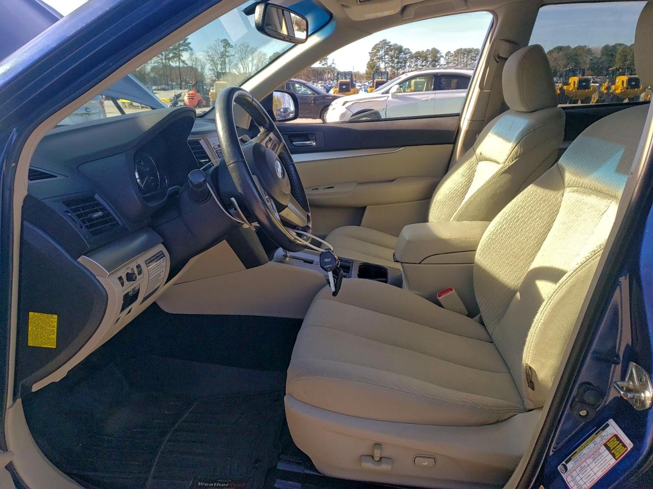 2011 SUBARU OUTBACK 2.5I PREMIUM photo 13