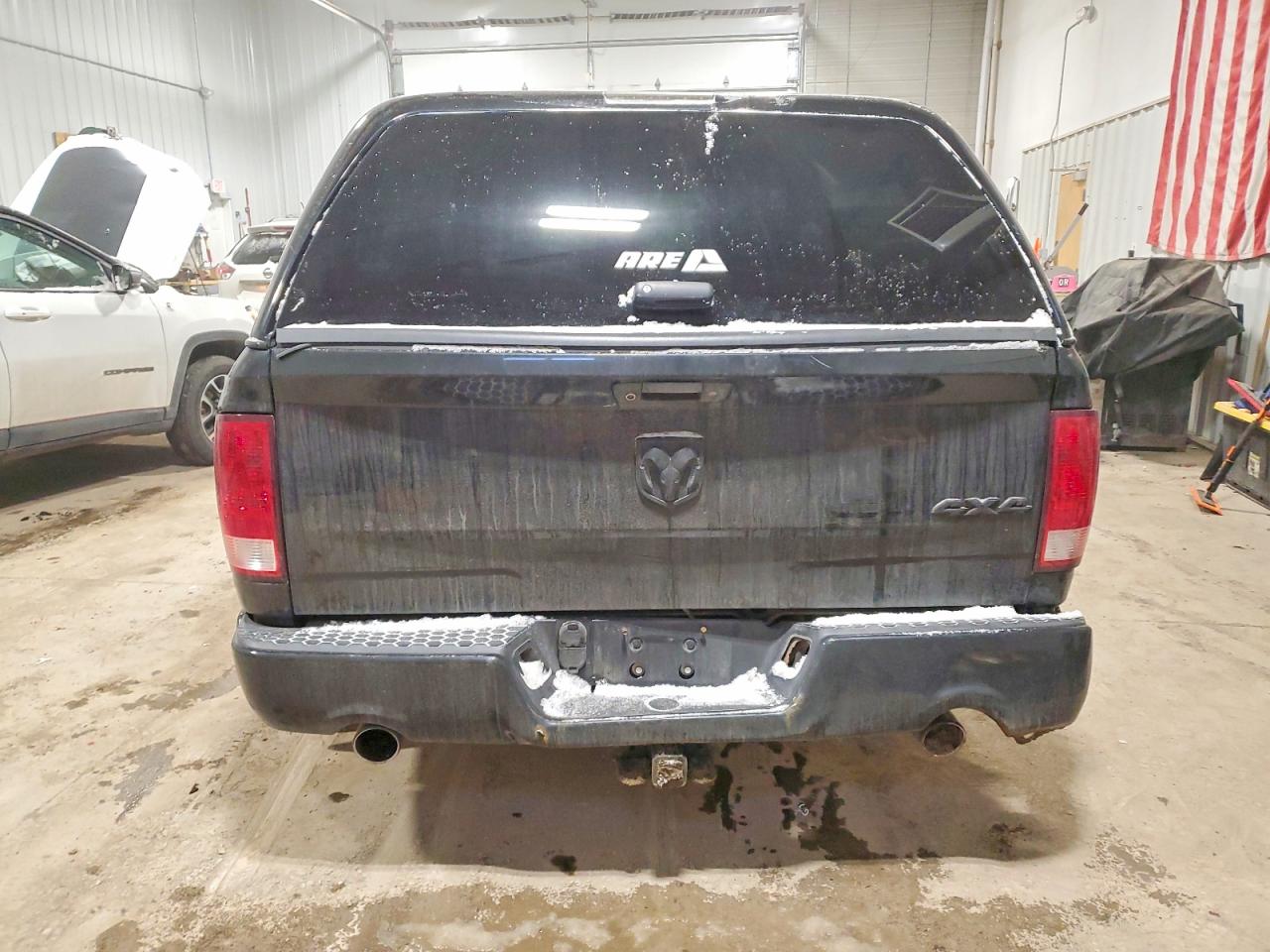 2017 RAM 1500 ST photo 6