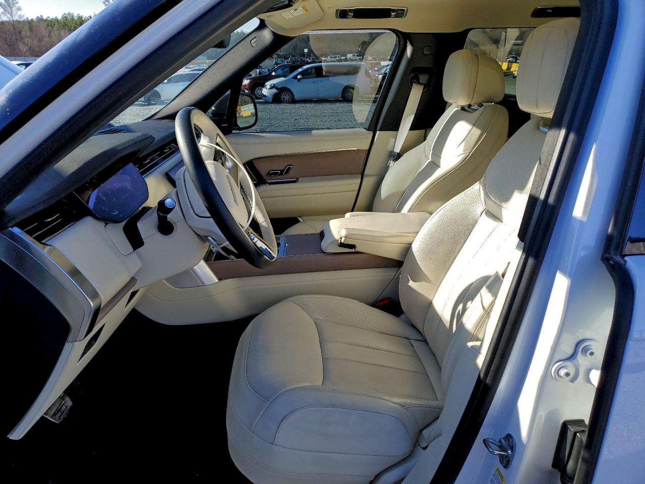 2023 LAND ROVER RANGE ROVER SE photo 13