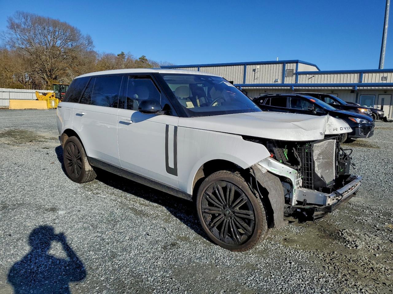 2023 LAND ROVER RANGE ROVER SE photo 7