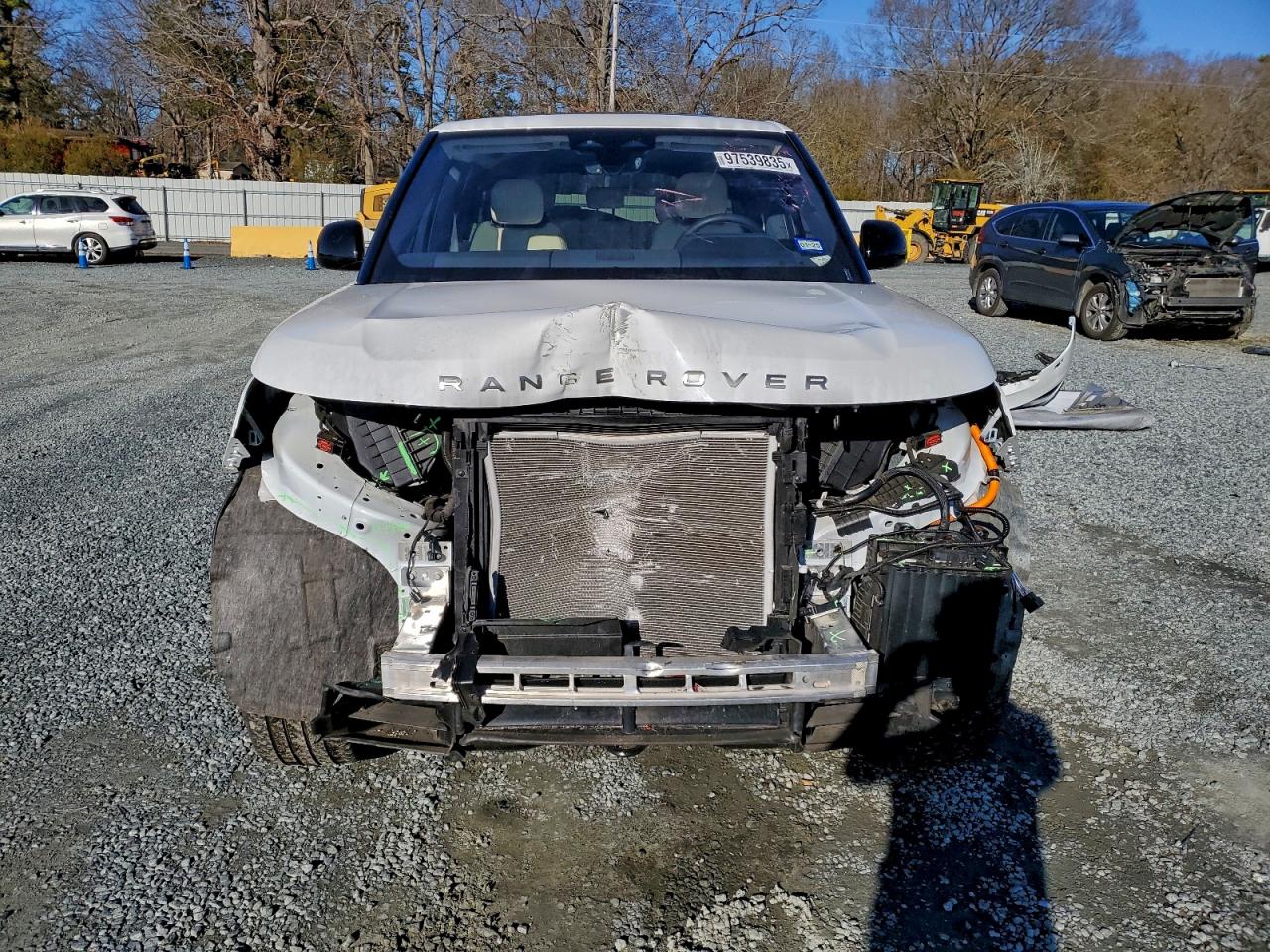 2023 LAND ROVER RANGE ROVER SE photo 9