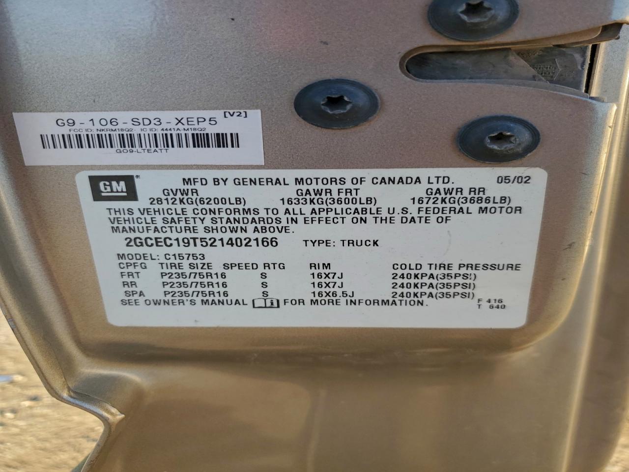 2002 CHEVROLET SILVERADO C1500 photo 12