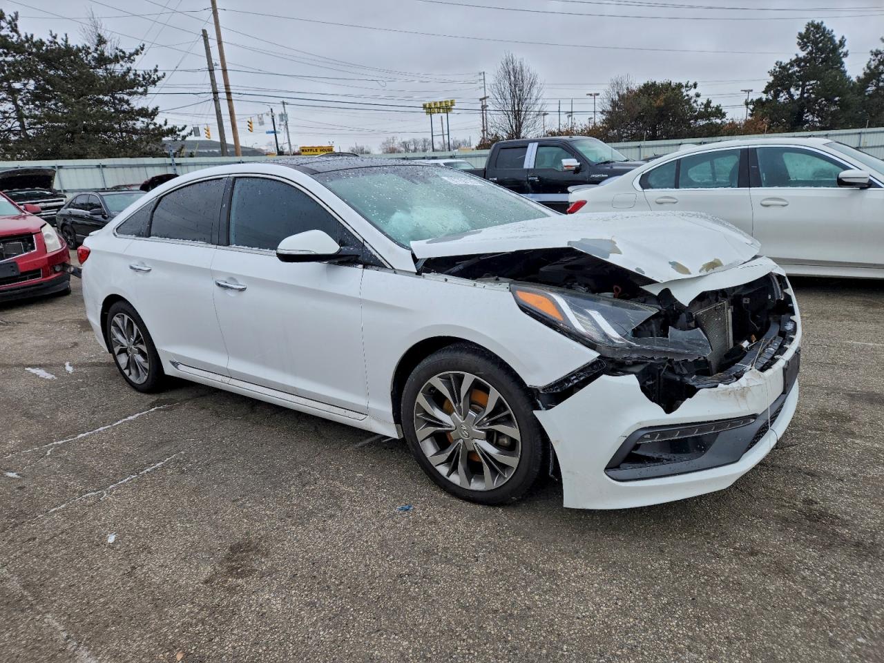 2015 HYUNDAI SONATA SPORT photo 10