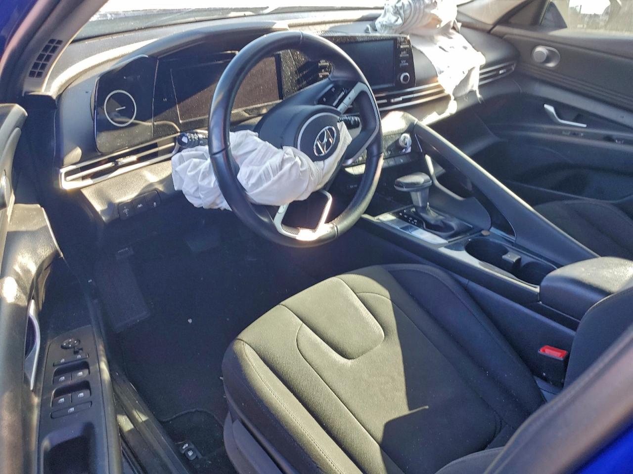 2021 HYUNDAI ELANTRA SEL photo 15