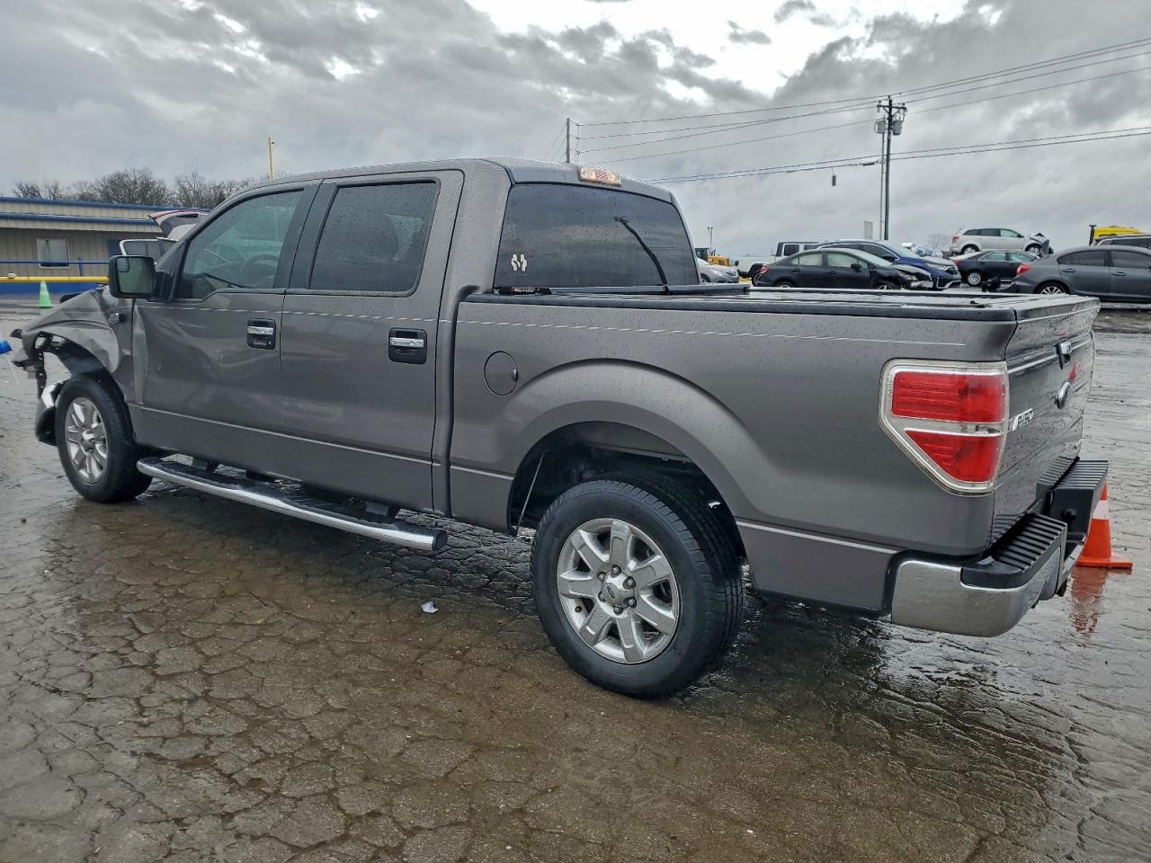 2013 FORD F150 SUPERCREW photo 2