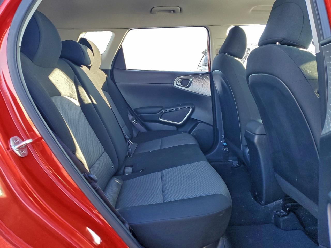 2022 KIA SOUL LX photo 21