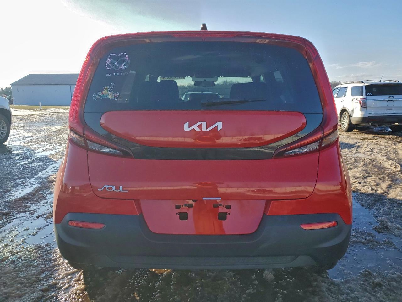 2022 KIA SOUL LX photo 11