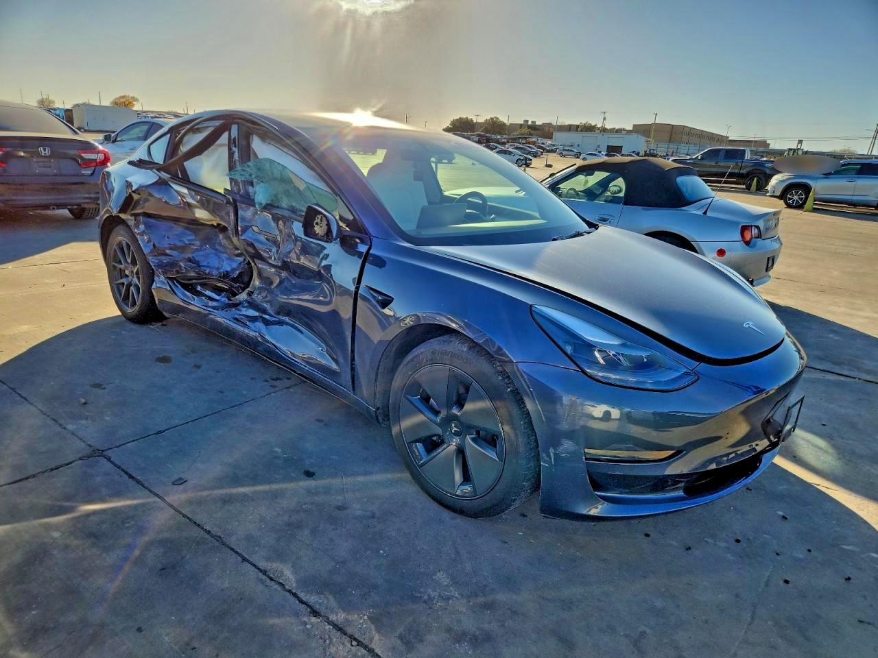 2023 TESLA MODEL 3 photo 7
