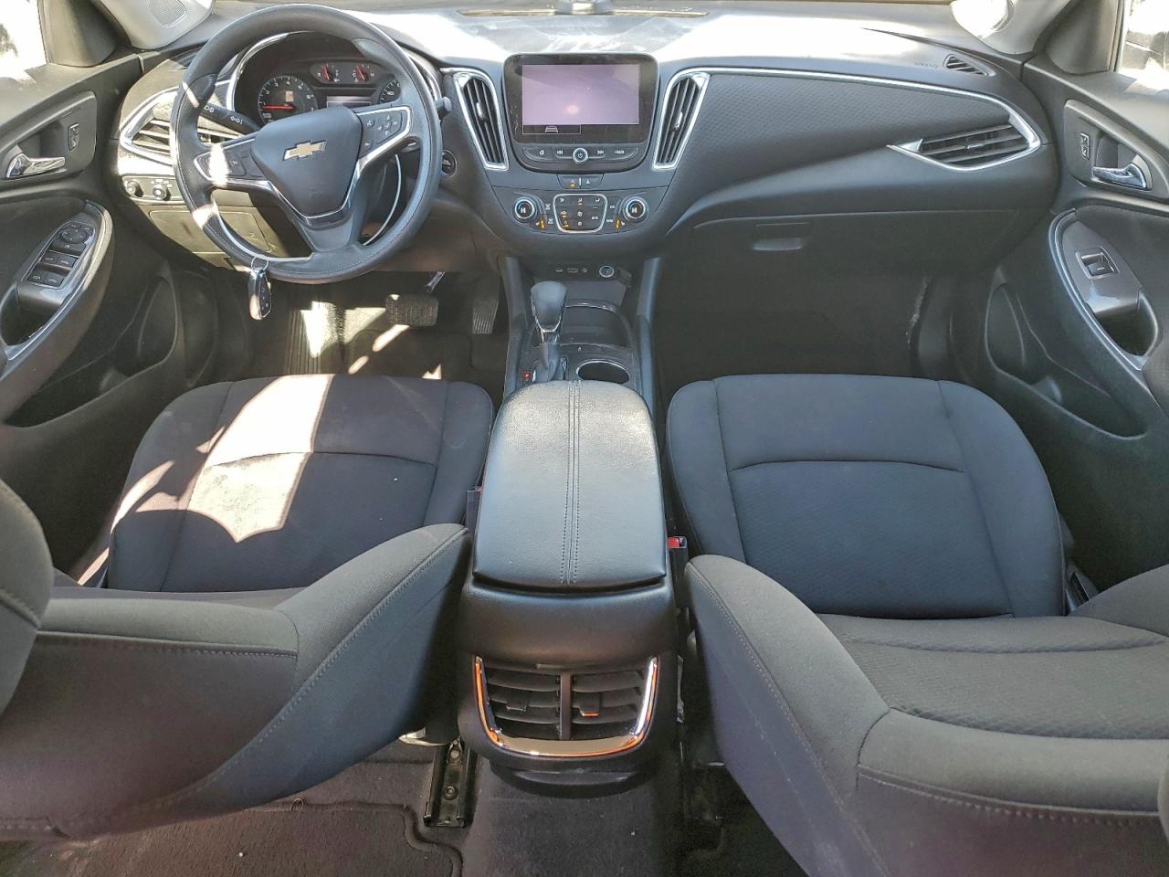 2021 CHEVROLET MALIBU LT photo 15