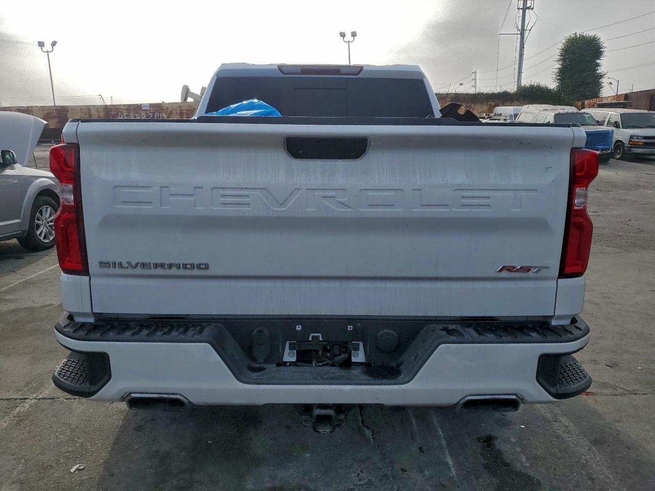 2021 CHEVROLET SILVERADO K1500 RST photo 6