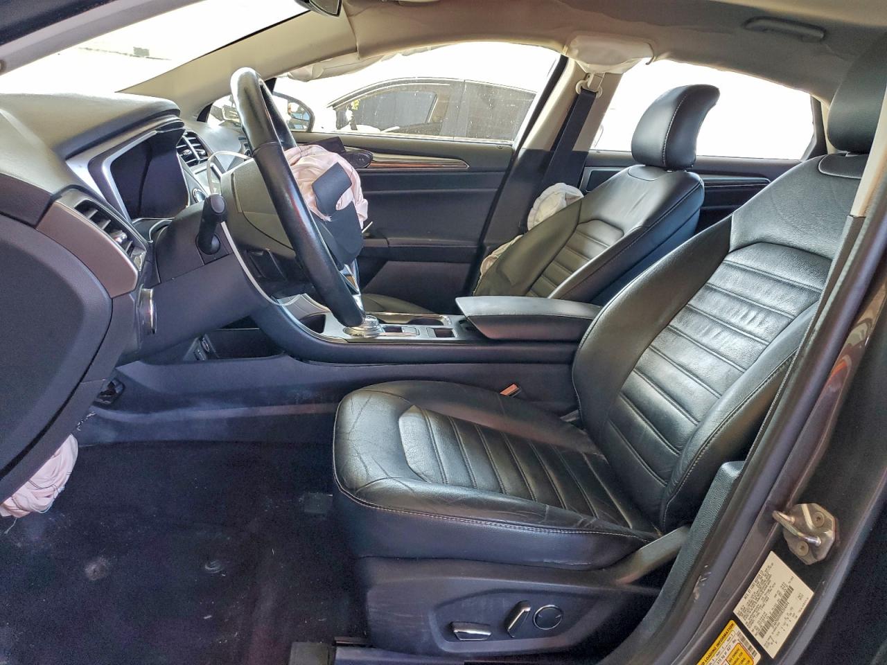 2017 FORD FUSION SE photo 7