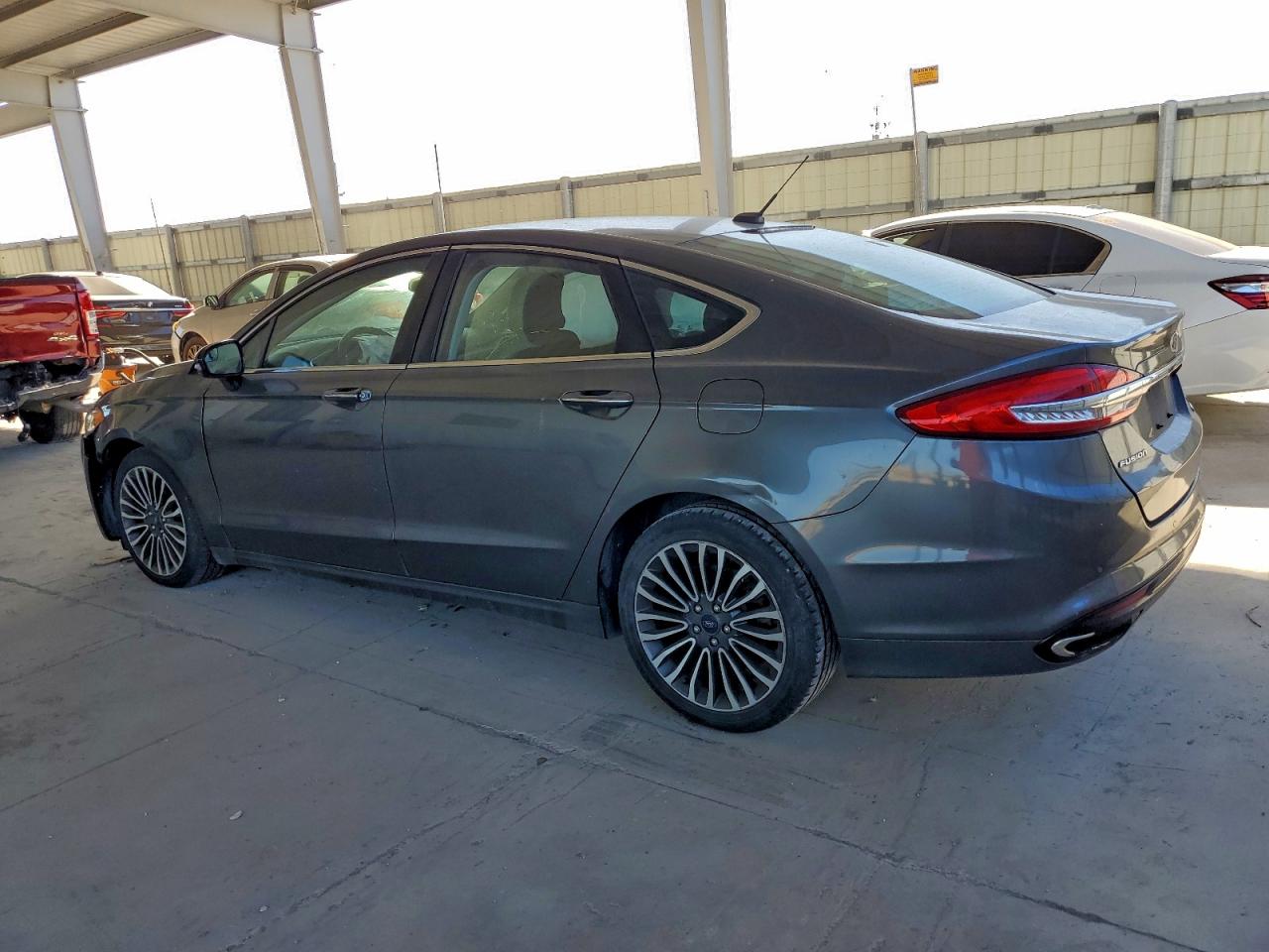 2017 FORD FUSION SE photo 2