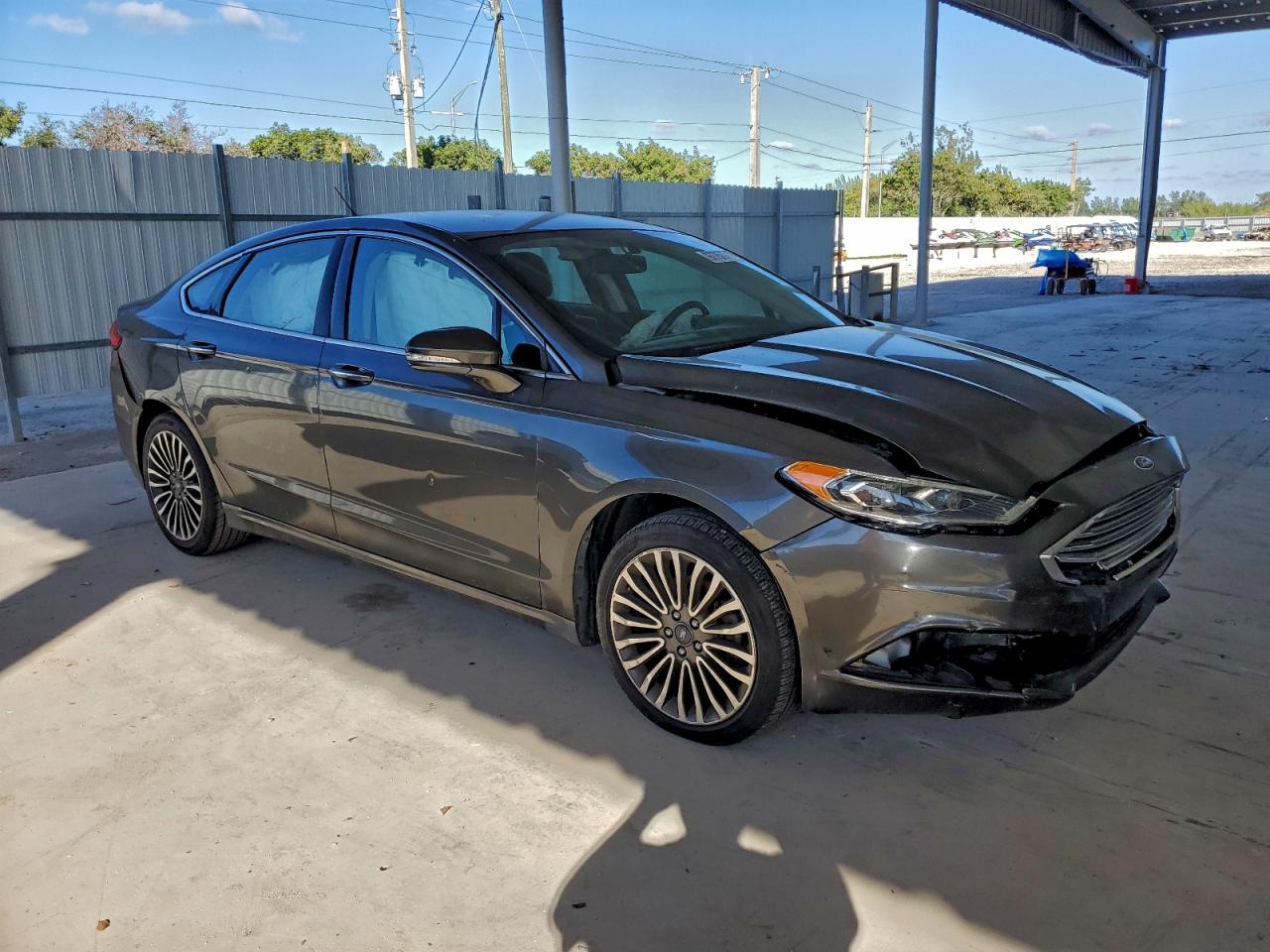 2017 FORD FUSION SE photo 4