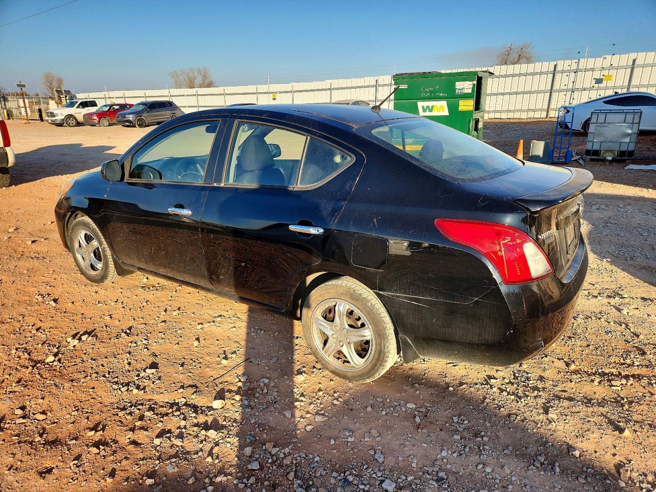 2012 NISSAN VERSA S photo 2