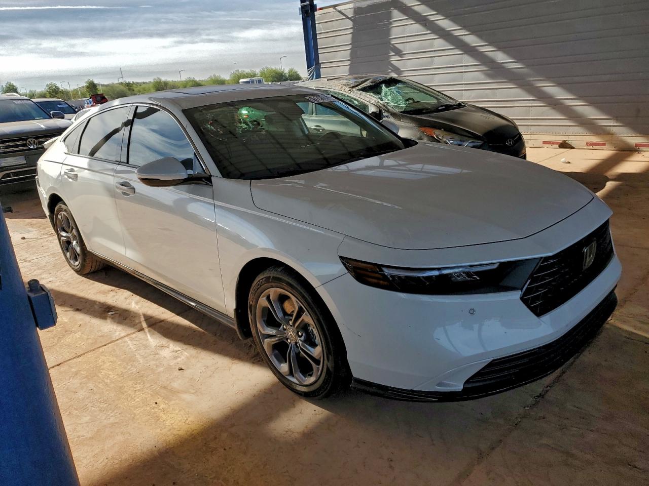 2024 HONDA ACCORD HYBRID EXL photo 4