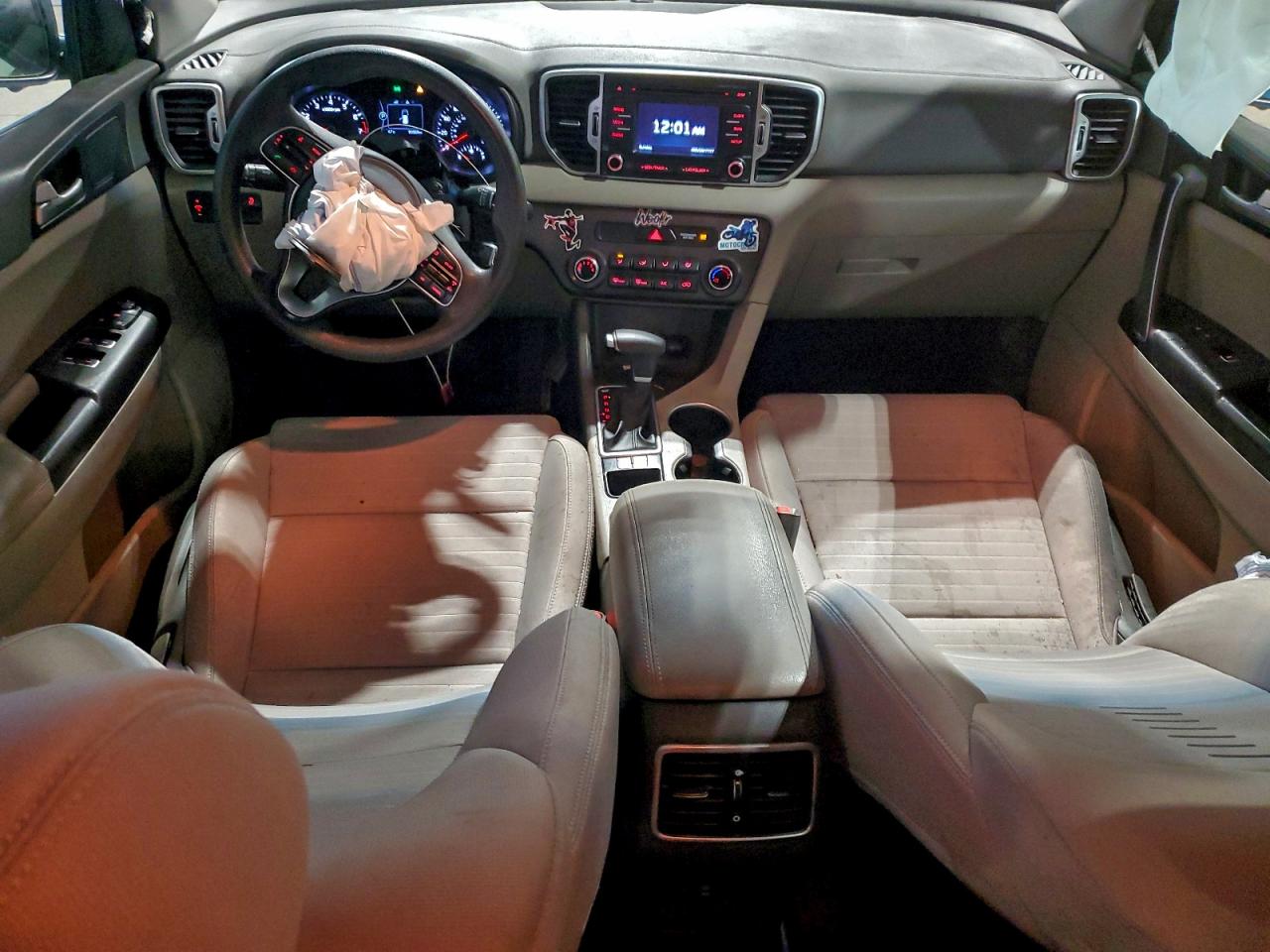 2018 KIA SPORTAGE LX photo 8