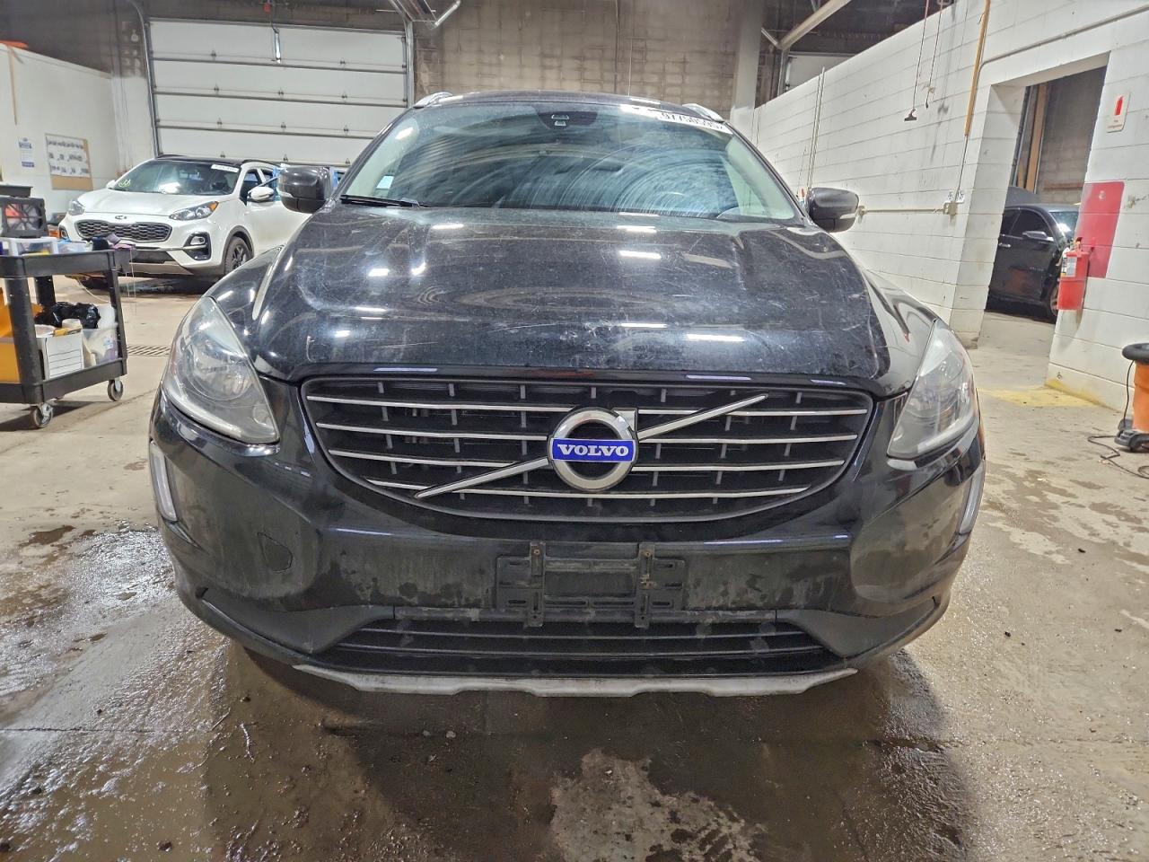 2016 VOLVO XC60 T5 PREMIER photo 5