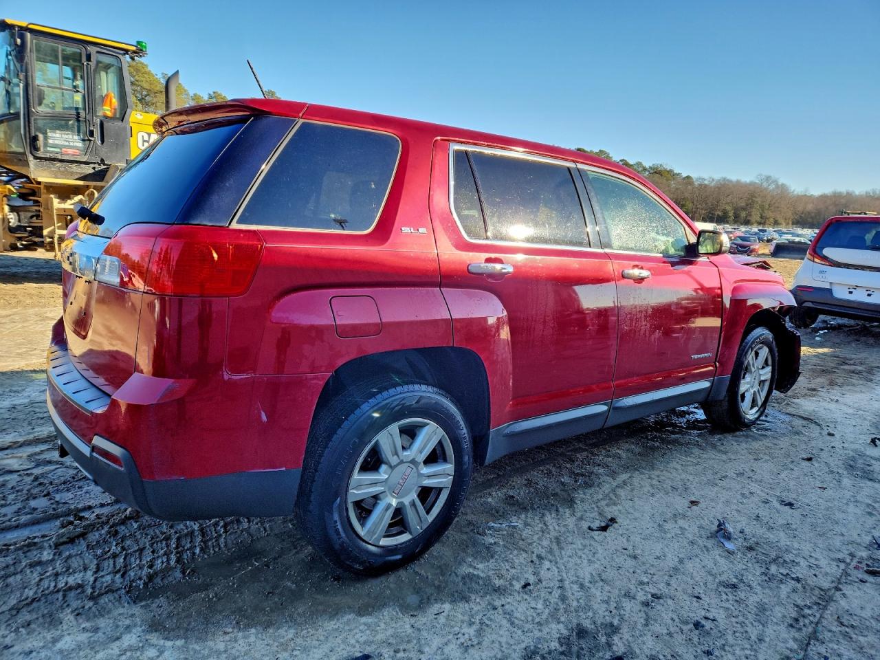 2015 GMC TERRAIN SLE photo 3